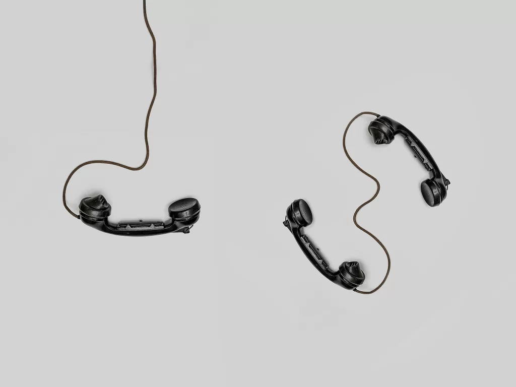 telephones connected to eachother