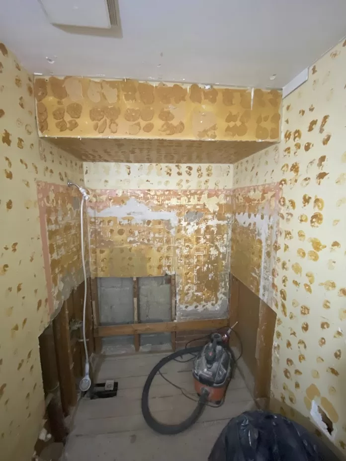 Hucknall Rd Bathroom process 1