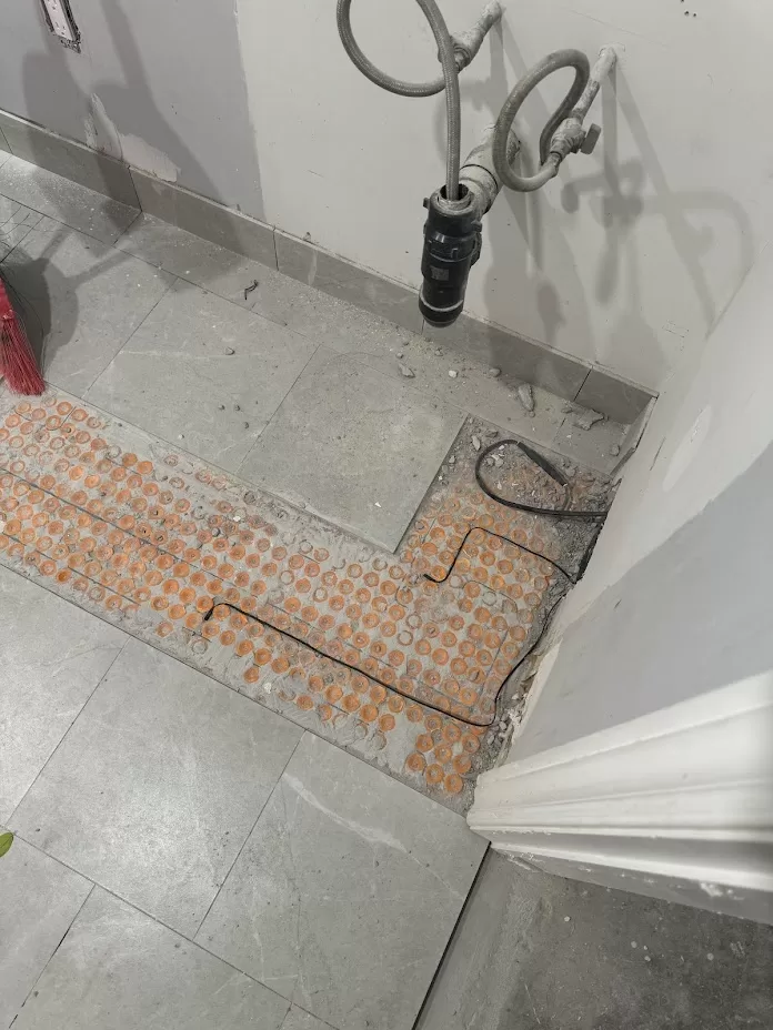 Coxwell Avenue bathroom process 2