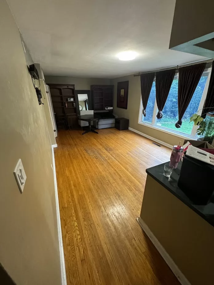 Juliana Court living area before renovation
