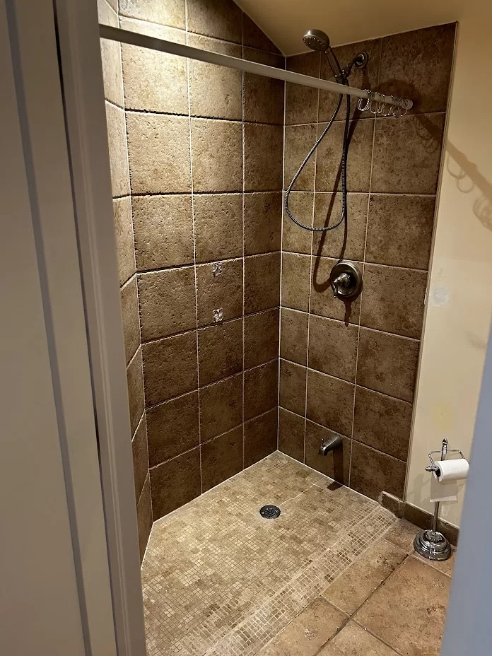 Indian Grove bathroom renovation before 1