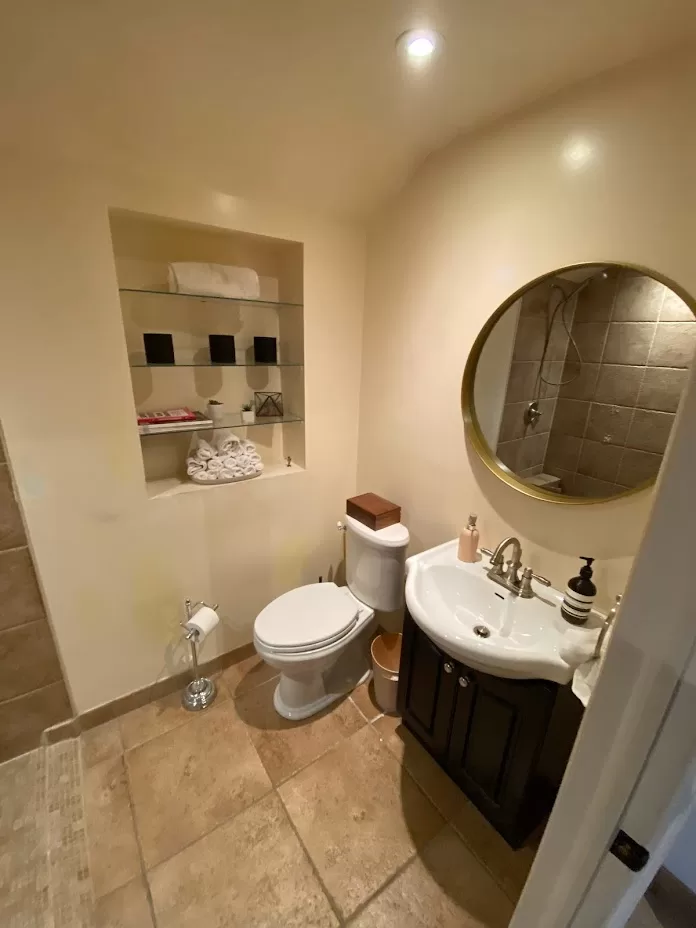 Indian Grove bathroom renovation before 2