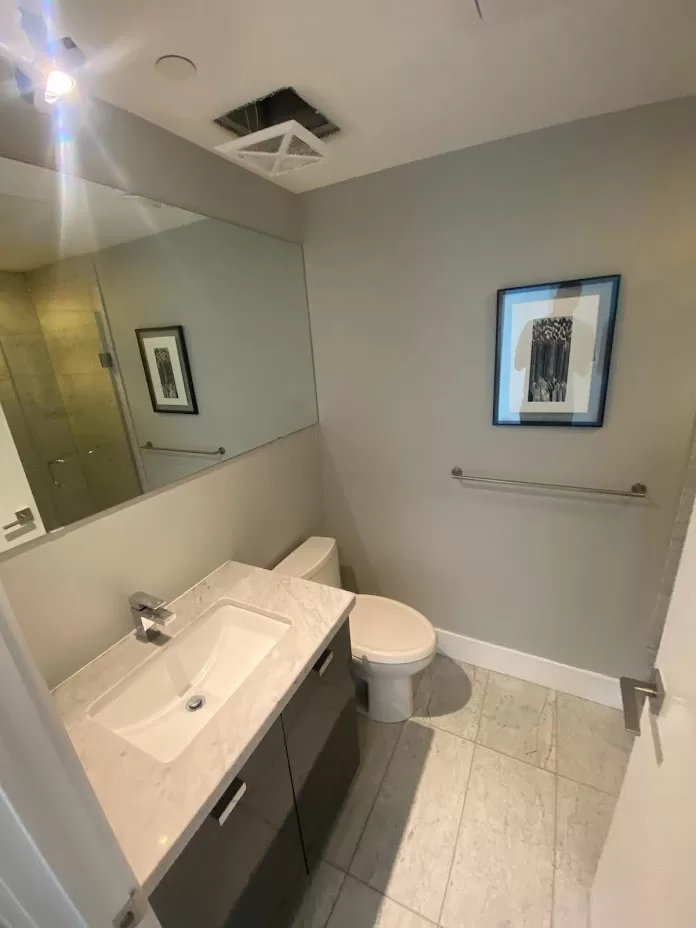 Davenport Rd bathroom paint after