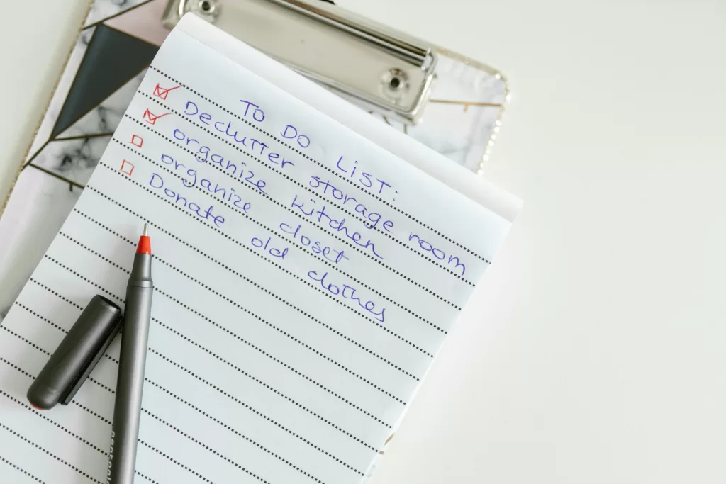 To do list on notepad