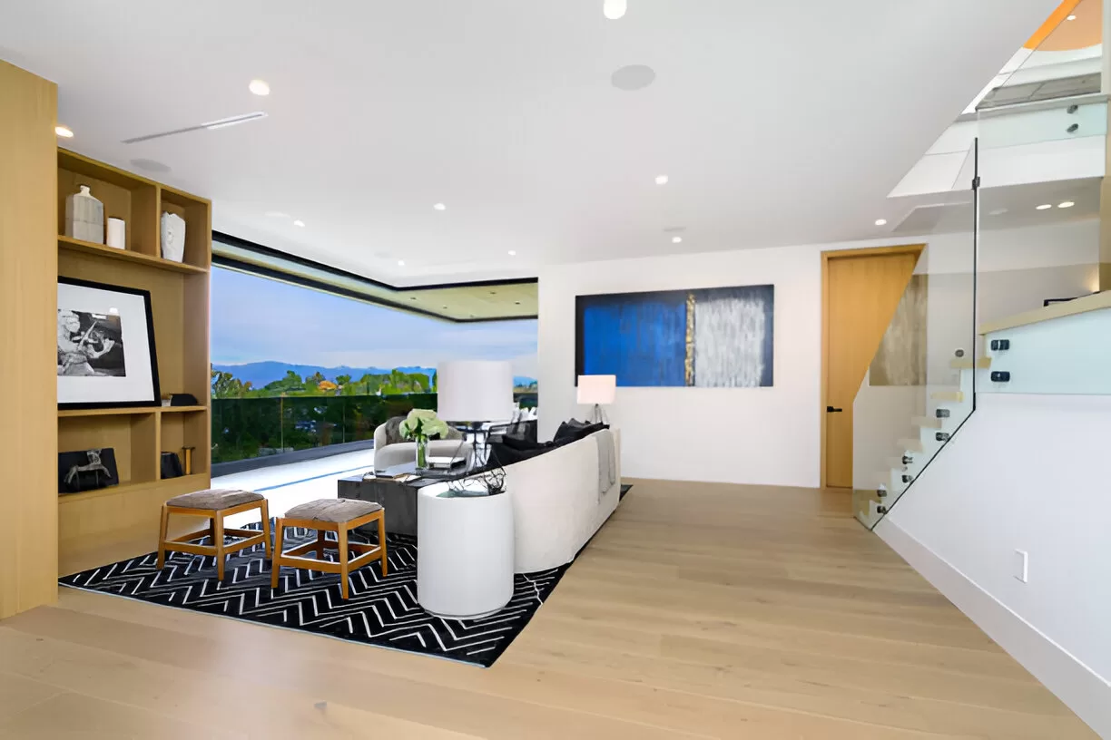 Toronto main floor with engineered hardwood.
