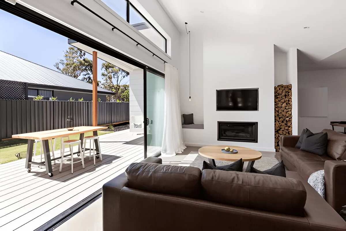 lift‑and‑slide patio door installed in a Toronto renovation.