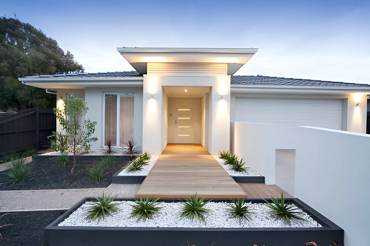 Toronto home entry with motion sensor lighting and safe step design. - Toronto Aging‑in‑Place.