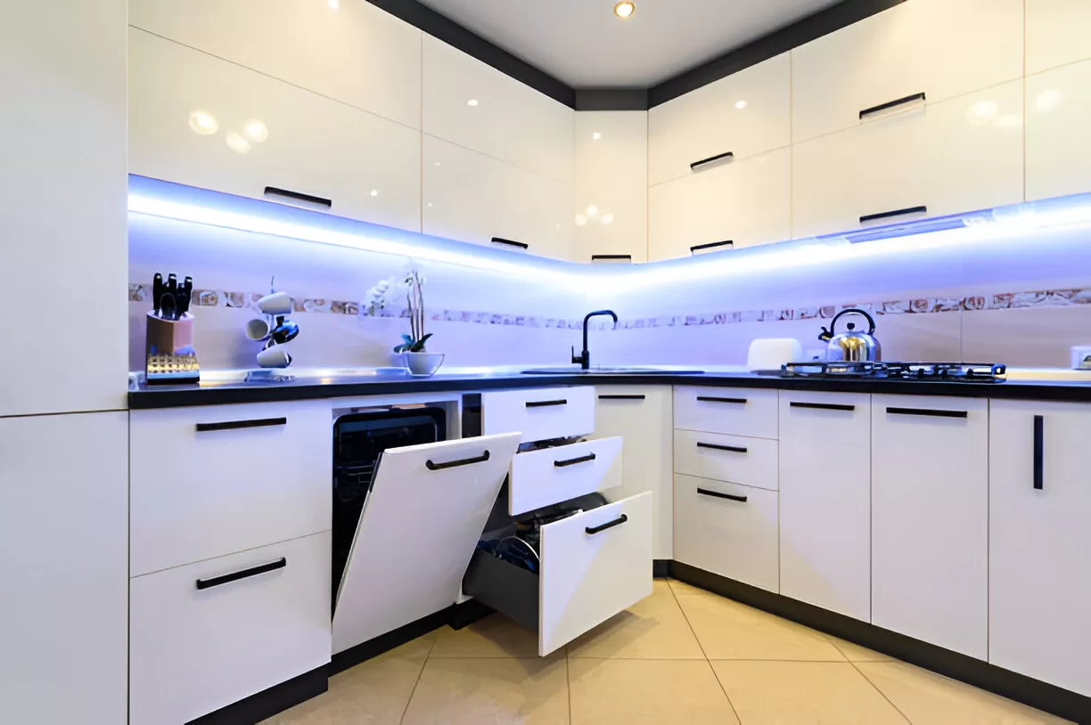 Accessible Toronto kitchen with pull‑out storage and task lighting - Toronto Aging‑in‑Place.