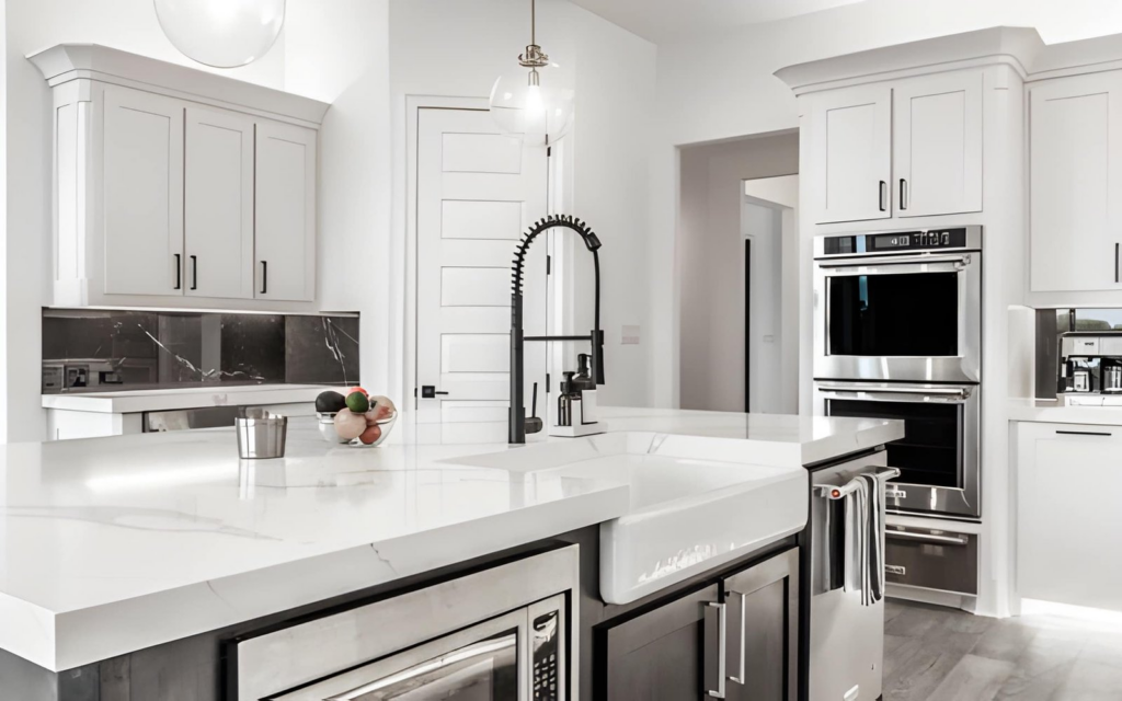 landing image top - modern kitchen renovation, white theme