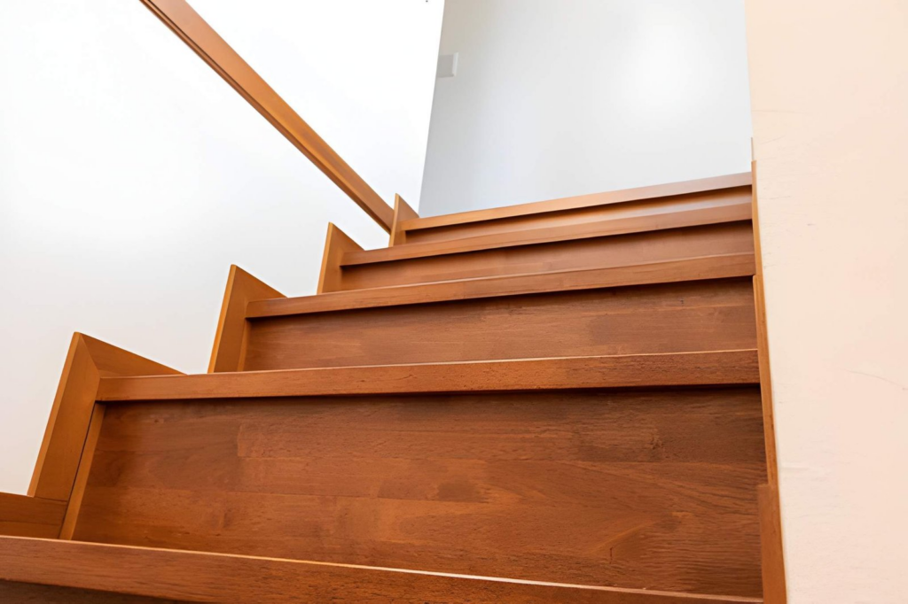explore our work image 2 - stair staining
