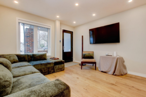 Roselawn Ave result. living room